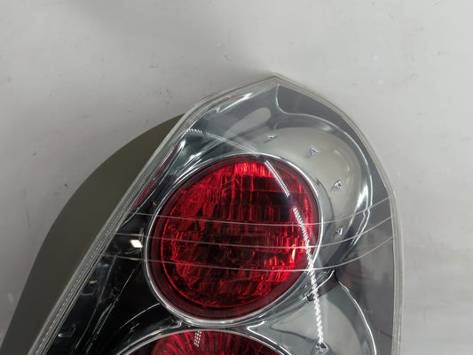 2005-2006 Nissan Altima Tail Light Assembly Passenger Right OEM P/N:NS50053-B Fits Fits 2005 2006 OEM Used Auto Parts