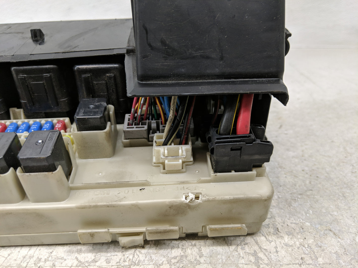 2002-2006 Nissan Altima Fusebox Fuse Box Panel Relay Module P/N:7154-7082-30 284B9 7Y000 Fits Fits 2002 2003 2004 2005 2006 