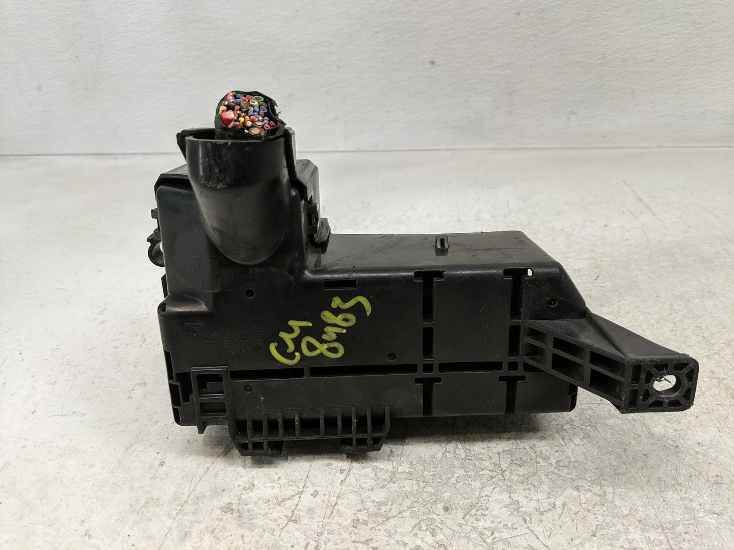 2002-2006 Nissan Altima Fusebox Fuse Box Panel Relay Module P/N:7154-7082-30 284B9 7Y000 Fits Fits 2002 2003 2004 2005 2006 