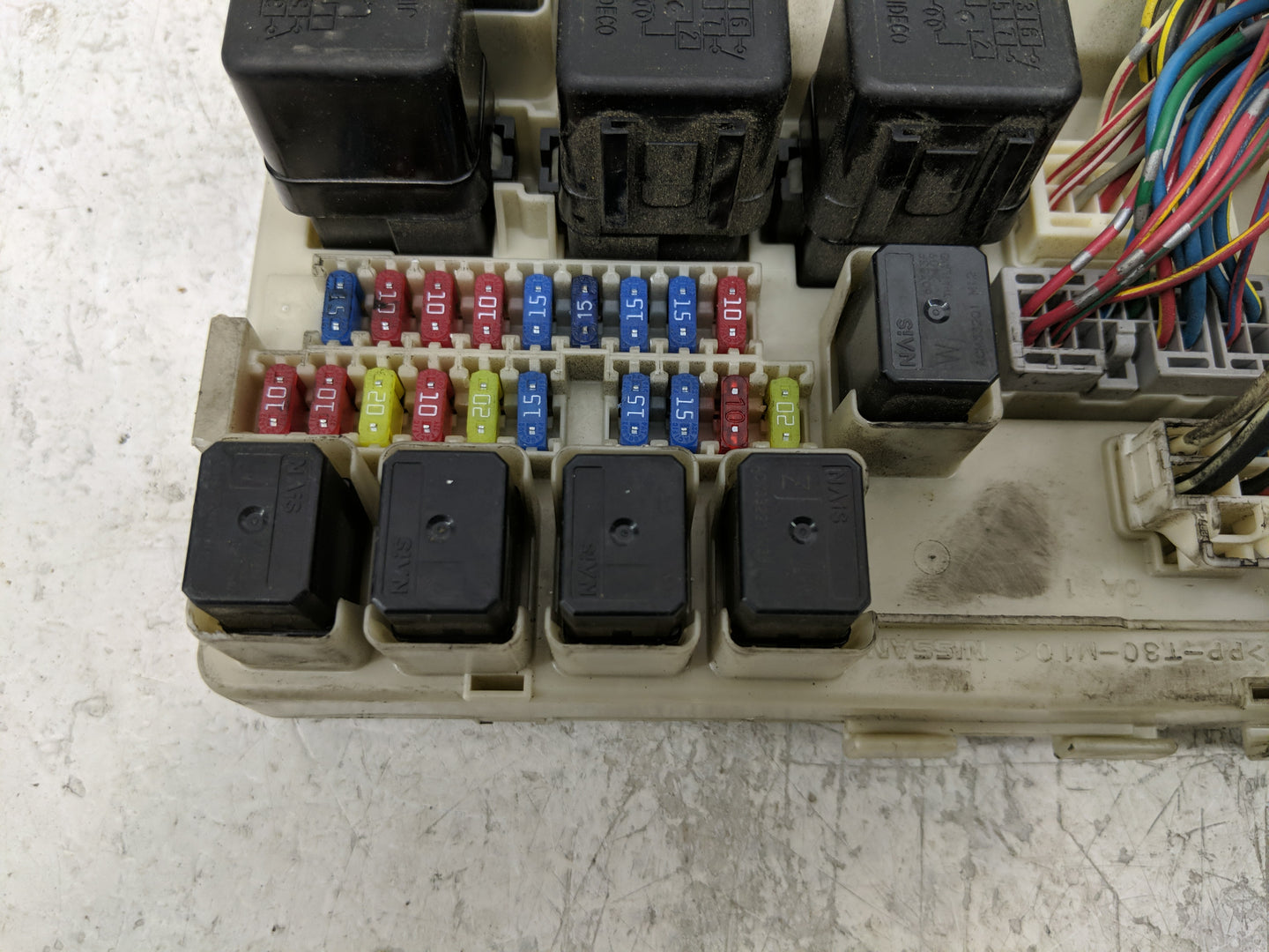 2002-2006 Nissan Altima Fusebox Fuse Box Panel Relay Module P/N:7154-7082-30 284B9 7Y000 Fits Fits 2002 2003 2004 2005 2006 