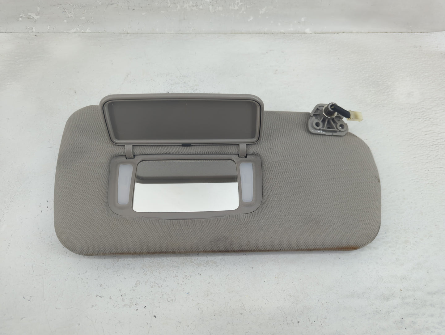 2005-2006 Nissan Altima Sun Visor Shade Replacement Passenger Right Mirror Fits Fits 2005 2006 OEM Used Auto Parts - Oemused