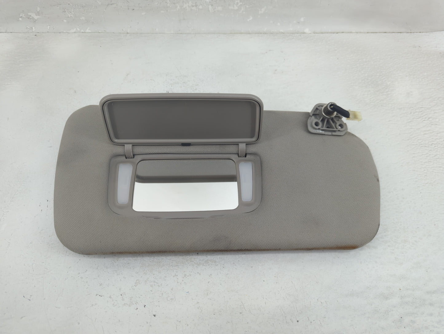 2005-2006 Nissan Altima Sun Visor Shade Replacement Passenger Right Mirror Fits Fits 2005 2006 OEM Used Auto Parts - Oemused