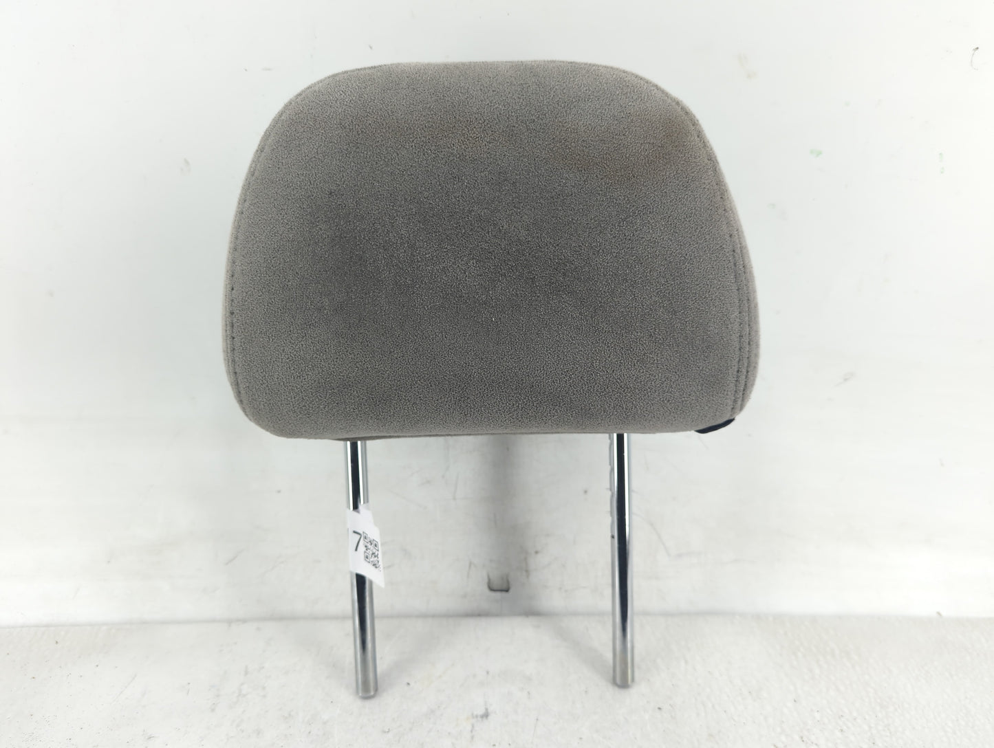 2005-2006 Nissan Altima Headrest Head Rest Rear Seat Fits Fits 2005 2006 OEM Used Auto Parts - Oemusedautoparts1.com