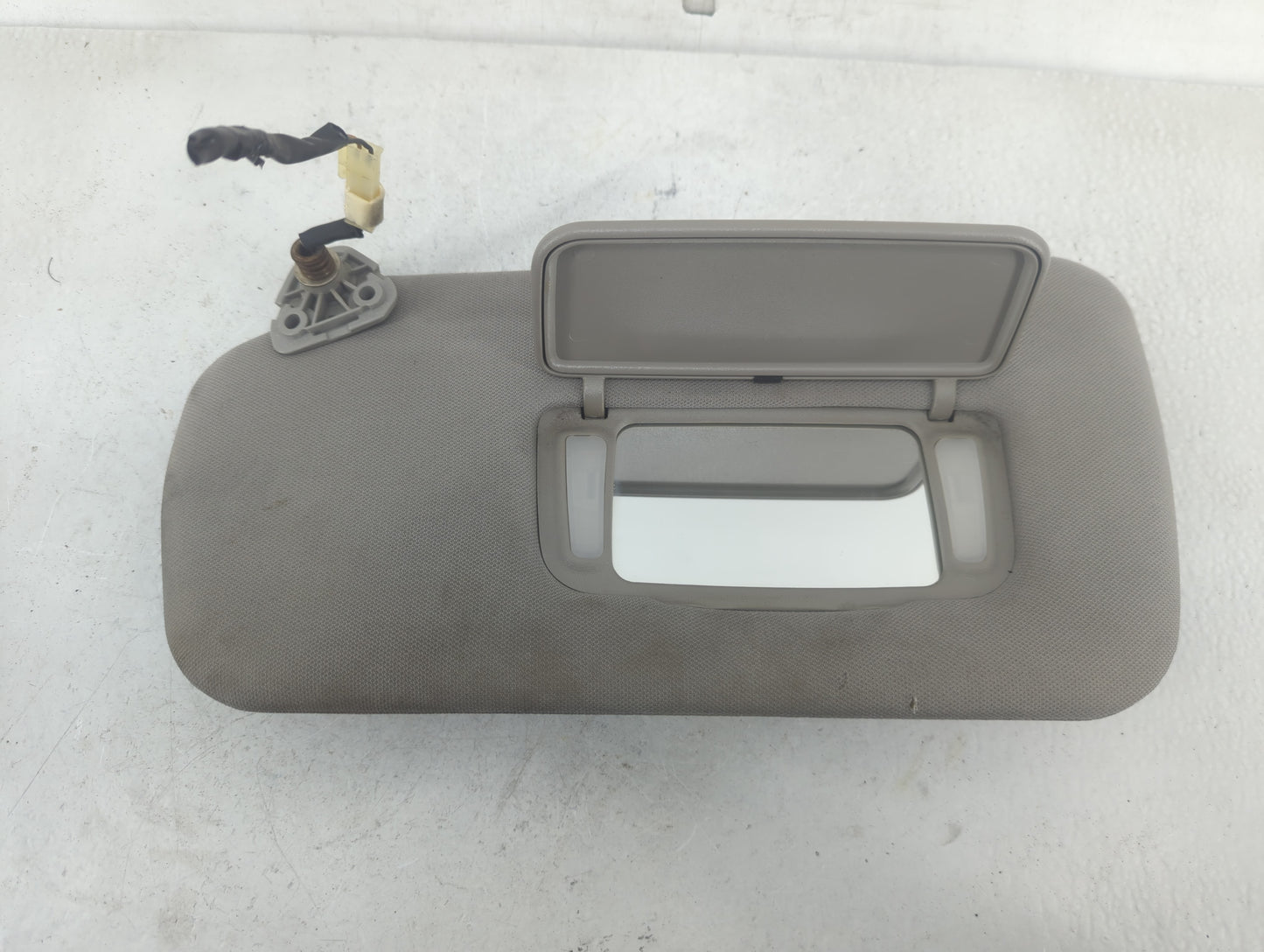 2005-2006 Nissan Altima Sun Visor Shade Replacement Driver Left Mirror Fits Fits 2005 2006 OEM Used Auto Parts - Oemusedauto