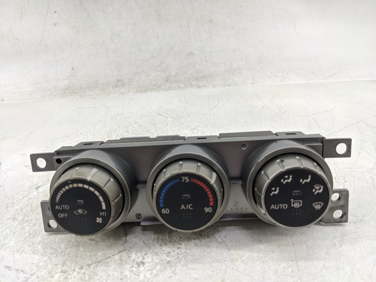 2005-2006 Nissan Altima Climate Control Module Temperature AC/Heater Replacement P/N:27500 ZB100 Fits Fits 2005 2006 OEM Use