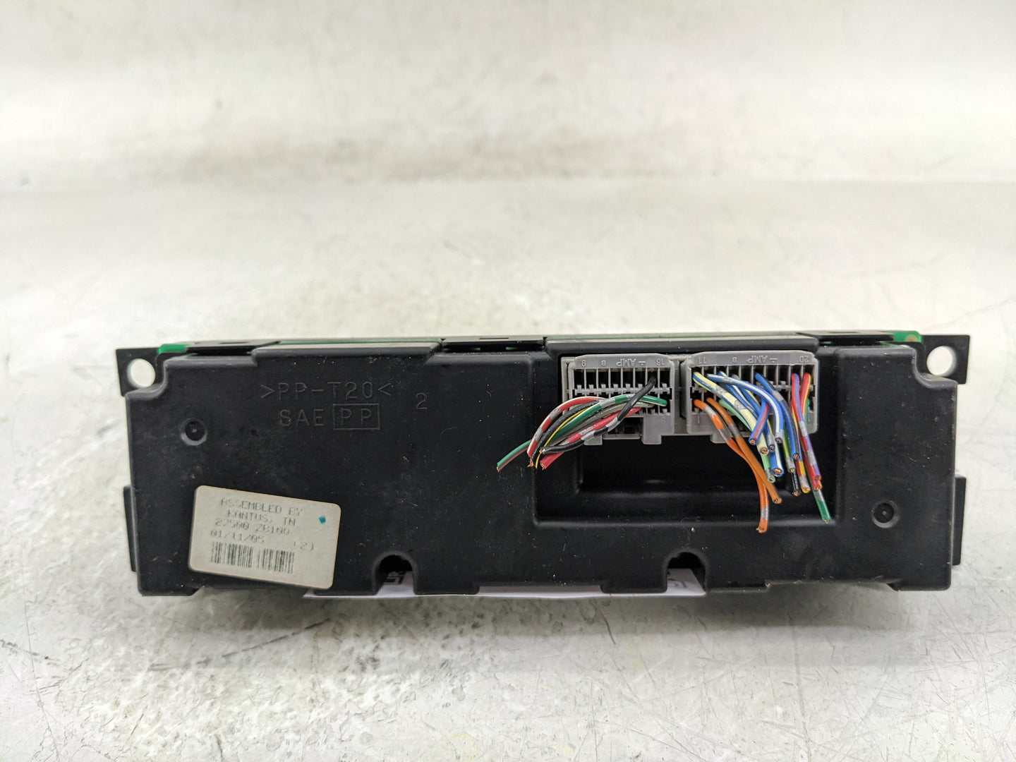2005-2006 Nissan Altima Climate Control Module Temperature AC/Heater Replacement P/N:27500 ZB100 Fits Fits 2005 2006 OEM Use