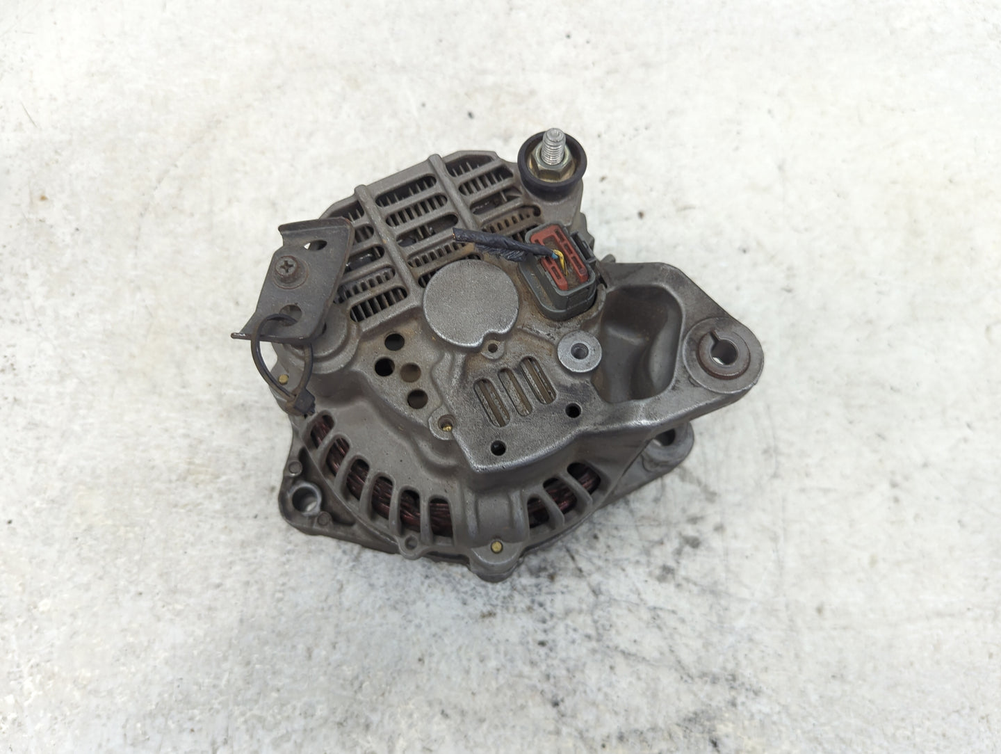 2005 Nissan Altima Alternator Replacement Generator Charging Assembly Engine OEM Fits Fits 1995 1996 1997 1998 OEM Used Auto