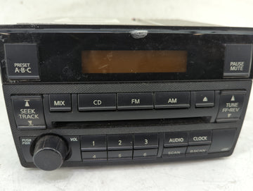 2005-2006 Nissan Altima Radio AM FM Cd Player Receiver Replacement P/N:28185 ZB00B Fits Fits 2005 2006 OEM Used Auto Parts -