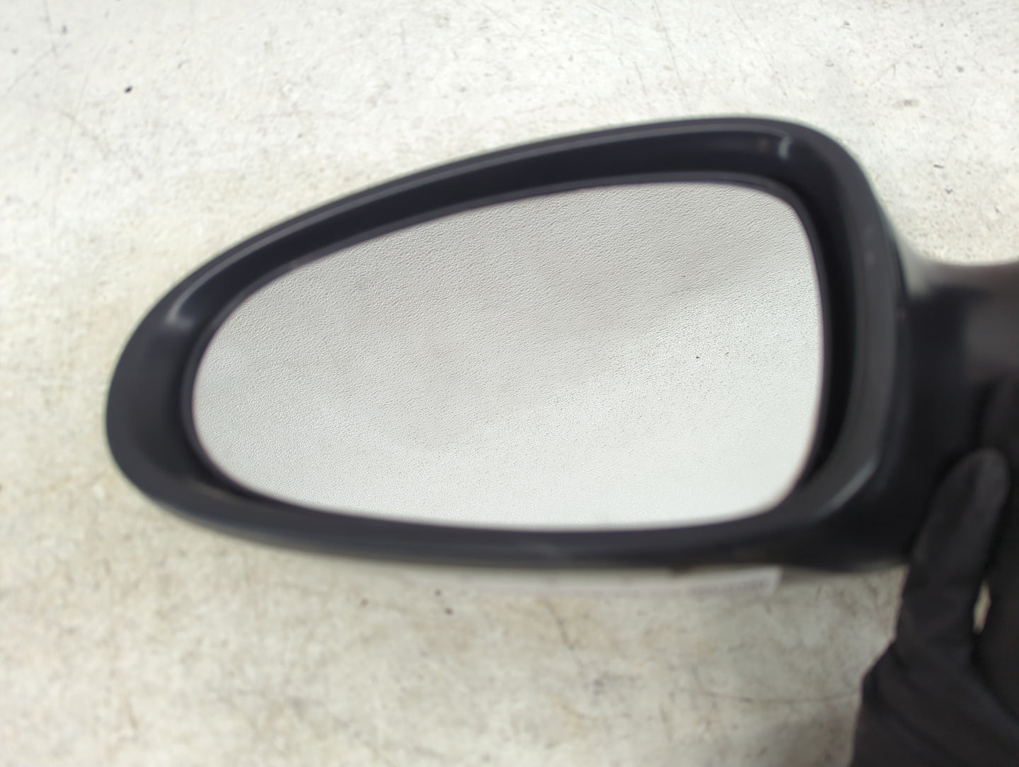 2005-2006 Nissan Altima Driver Side View Mirror - Left Door Mirror OEM Used - Oemusedautoparts1.com