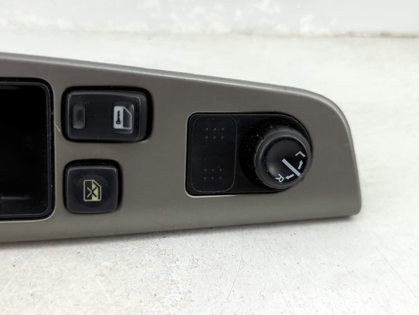 2002-2006 Nissan Altima Master Power Window Switch Replacement Driver Side Left P/N:25401 8J005 Fits Fits 2002 2003 2004 200