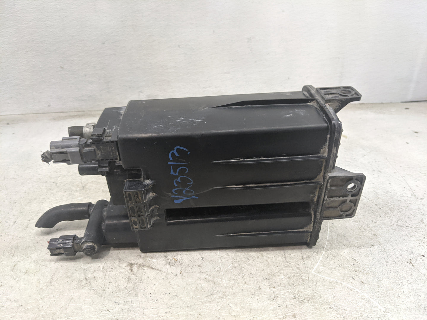 2005 Nissan Altima Fuel Vapor Charcoal Canister - Oemusedautoparts1.com