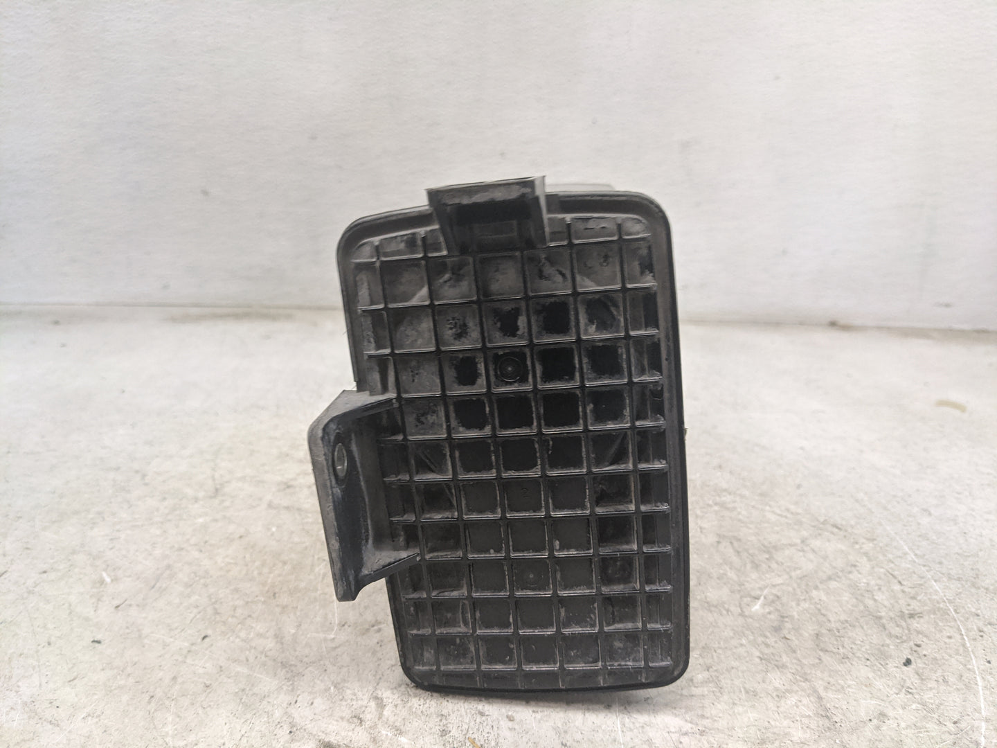 2005 Nissan Altima Fuel Vapor Charcoal Canister - Oemusedautoparts1.com
