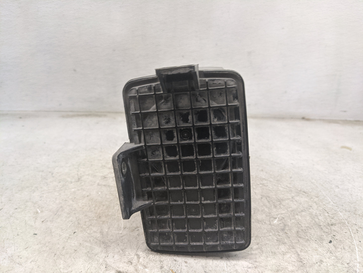 2005 Nissan Altima Fuel Vapor Charcoal Canister - Oemusedautoparts1.com