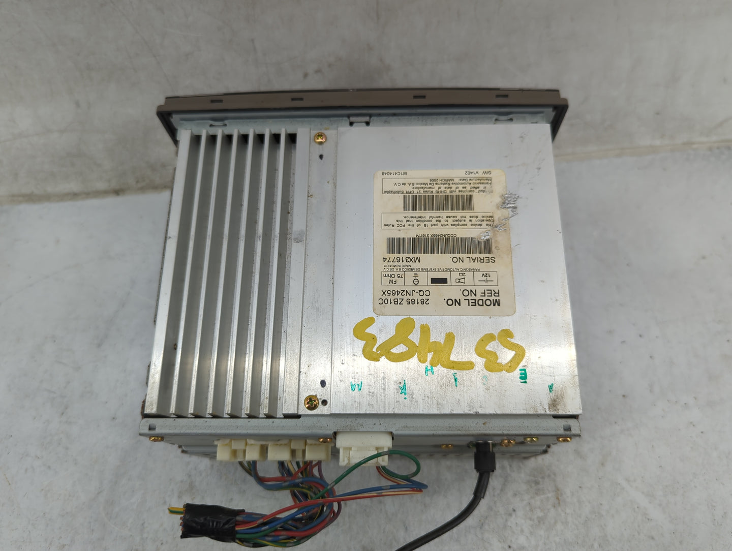 2005-2006 Nissan Altima Radio AM FM Cd Player Receiver Replacement P/N:28185 ZB10C CQ-JN2465X Fits Fits 2005 2006 OEM Used A
