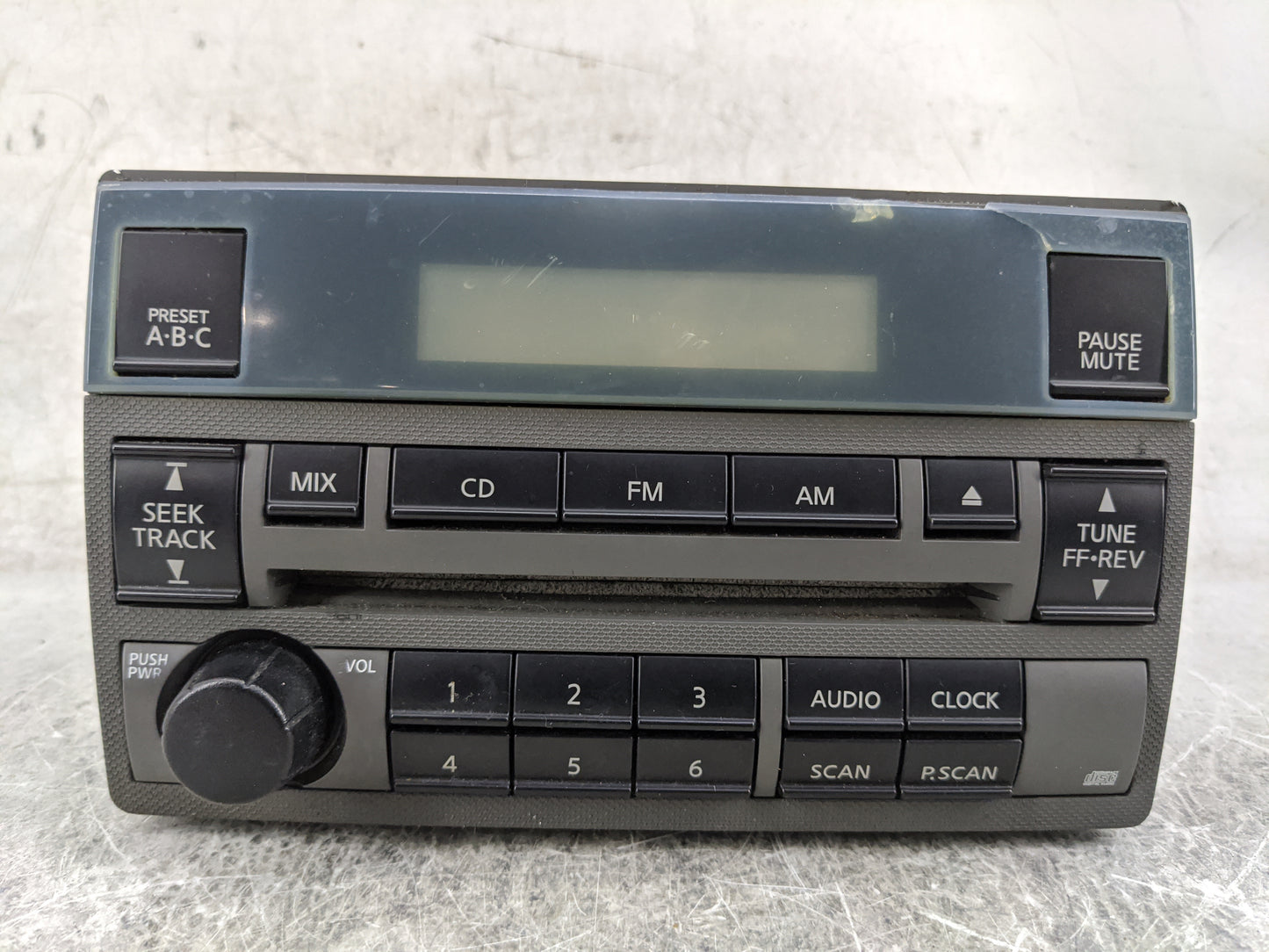 2005-2006 Nissan Altima Radio AM FM Cd Player Receiver Replacement P/N:28185 ZB100 CQ-JN2361X Fits Fits 2005 2006 OEM Used A