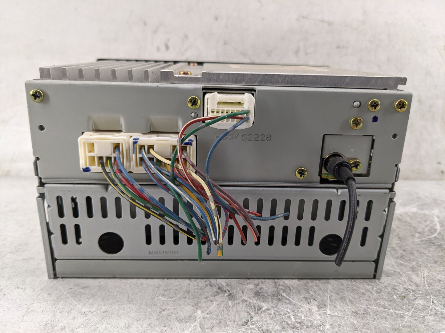 2005-2006 Nissan Altima Radio AM FM Cd Player Receiver Replacement P/N:28185 ZB100 CQ-JN2361X Fits Fits 2005 2006 OEM Used A