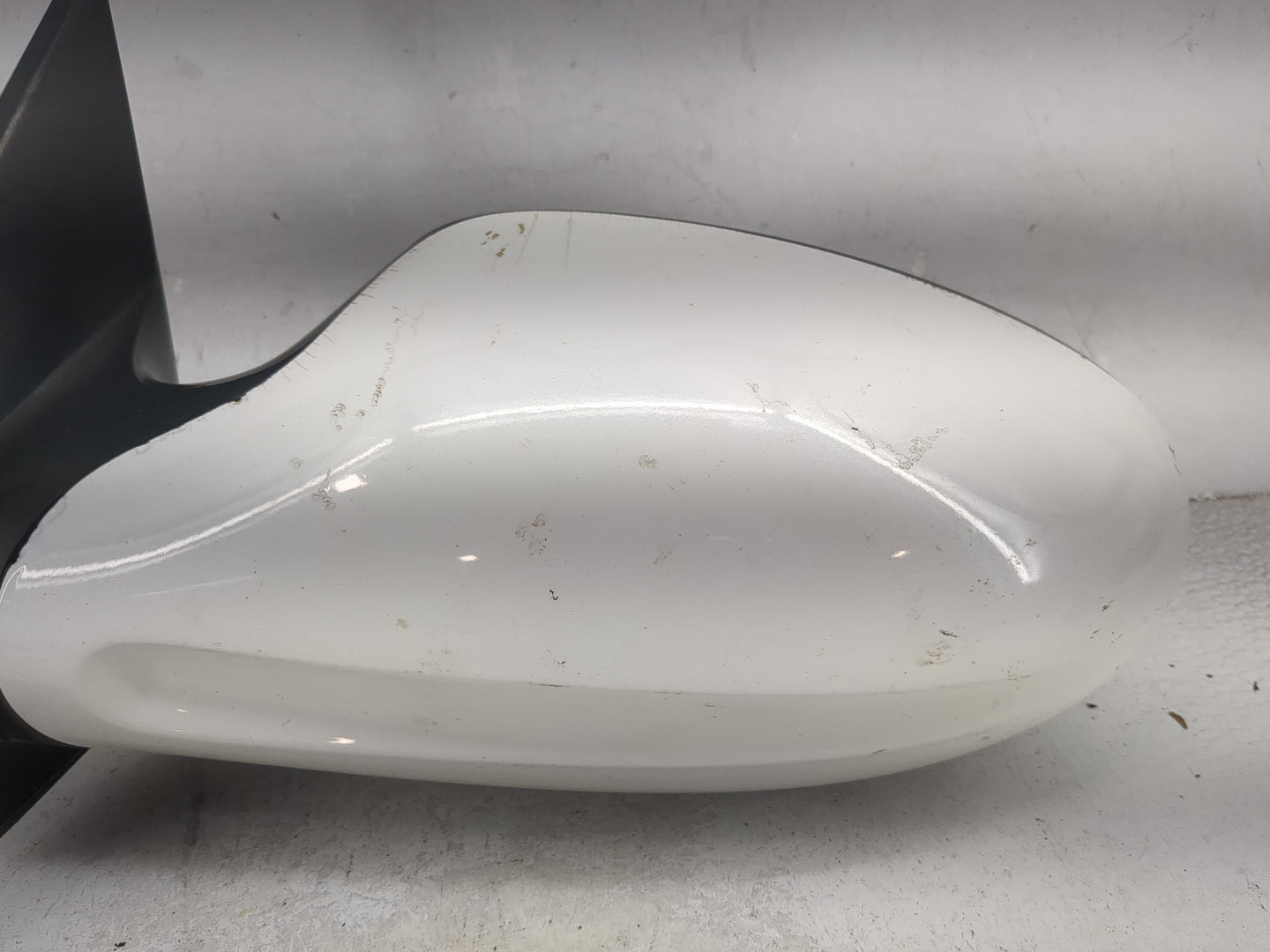 2005-2006 Nissan Altima Driver Side View Mirror - Left Door Mirror OEM Used - Oemusedautoparts1.com