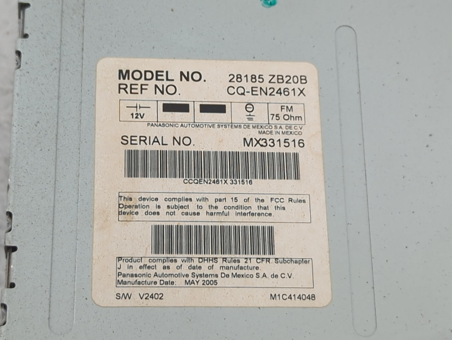 2005-2006 Nissan Altima Radio AM FM Cd Player Receiver Replacement P/N:28185 ZB20B CQ-EN2461X Fits Fits 2005 2006 OEM Used A