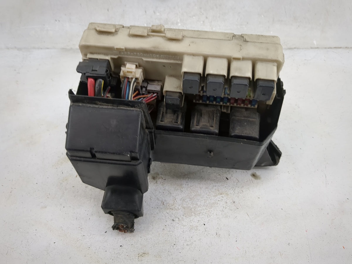 2002-2006 Nissan Altima Fusebox Fuse Box Panel Relay Module Fits Fits 2002 2003 2004 2005 2006 OEM Used Auto Parts - Oemused