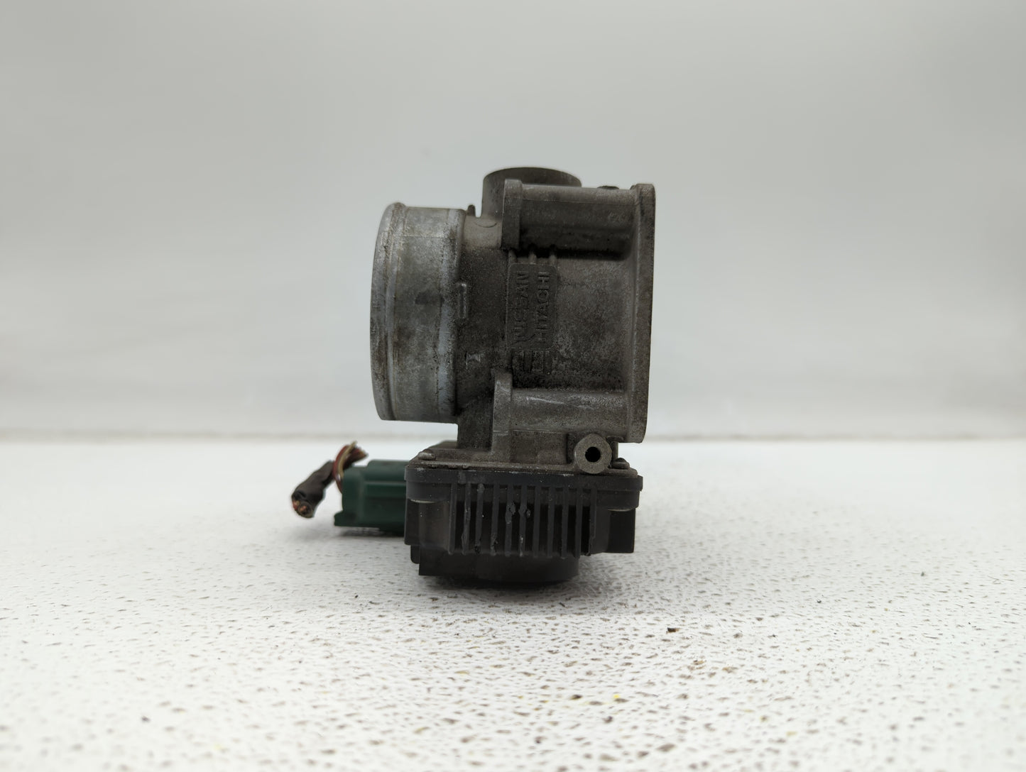 2002-2006 Nissan Altima Throttle Body P/N:RME60-05 576-01, SERA576-01, RME60-06 Fits Fits 2002 2003 2004 2005 2006 OEM Used 