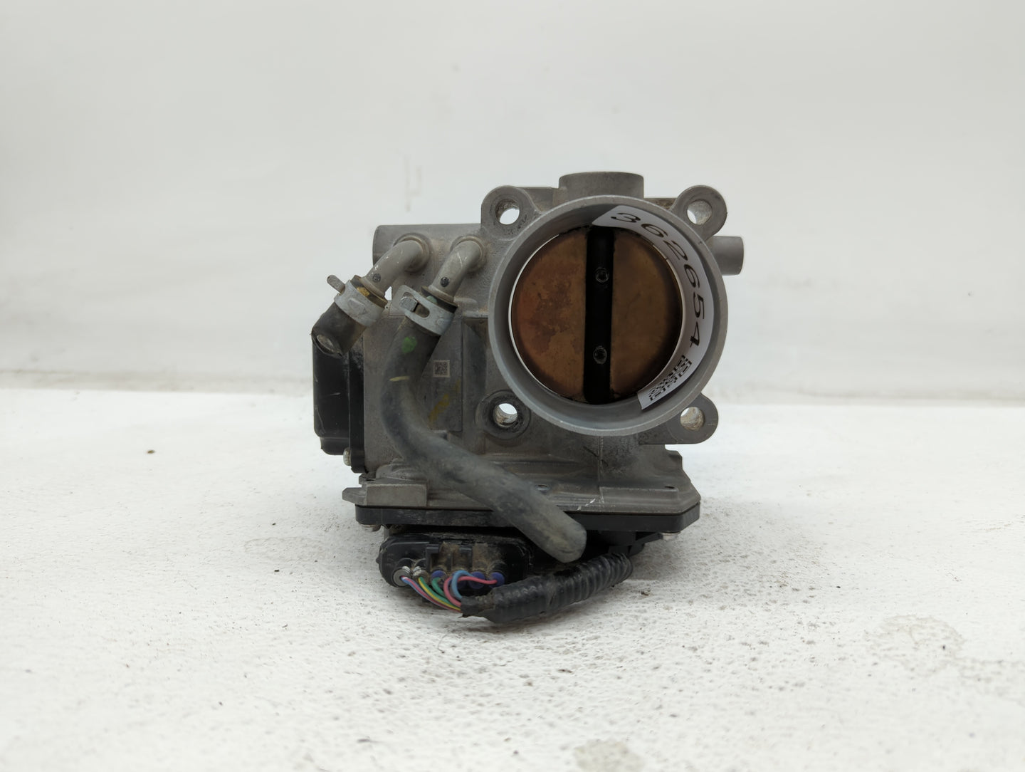 2002-2006 Nissan Altima Throttle Body P/N:RME70-04 A576-01, RME70 Fits Fits 2002 2003 2004 2005 2006 OEM Used Auto Parts - O