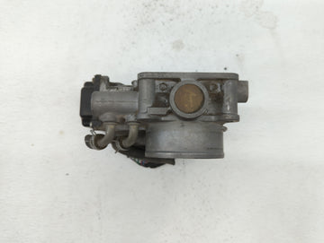 2002-2006 Nissan Altima Throttle Body P/N:RME70-04 A576-01, RME70 Fits Fits 2002 2003 2004 2005 2006 OEM Used Auto Parts