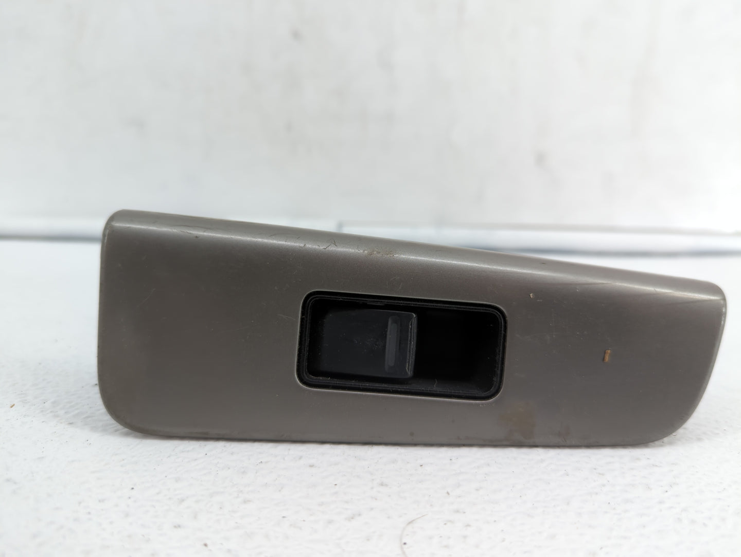 2005 Nissan Altima Passenger Right Rear Power Window Switch - Oemusedautoparts1.com