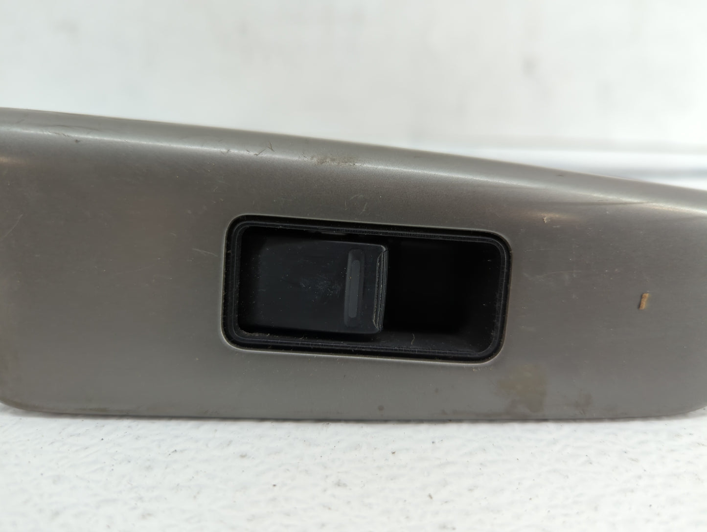 2005 Nissan Altima Passenger Right Rear Power Window Switch - Oemusedautoparts1.com