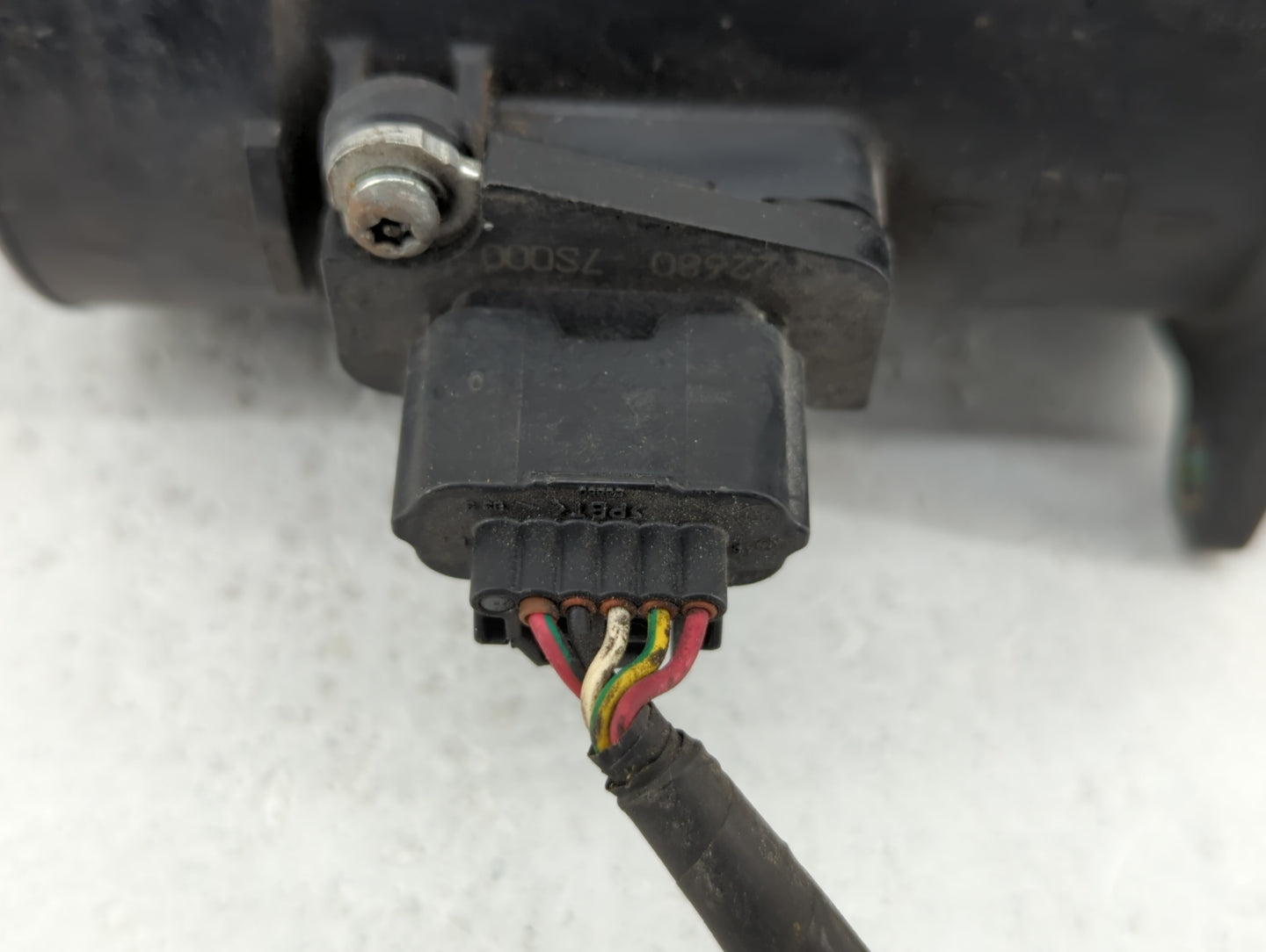 2004-2006 Nissan Altima Mass Air Flow Meter Maf - Oemusedautoparts1.com