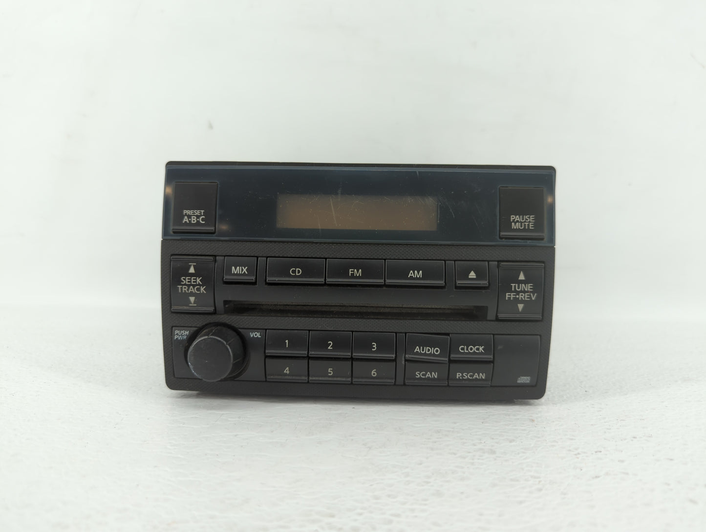 2005-2006 Nissan Altima Am Fm Cd Player Radio Receiver - Oemusedautoparts1.com