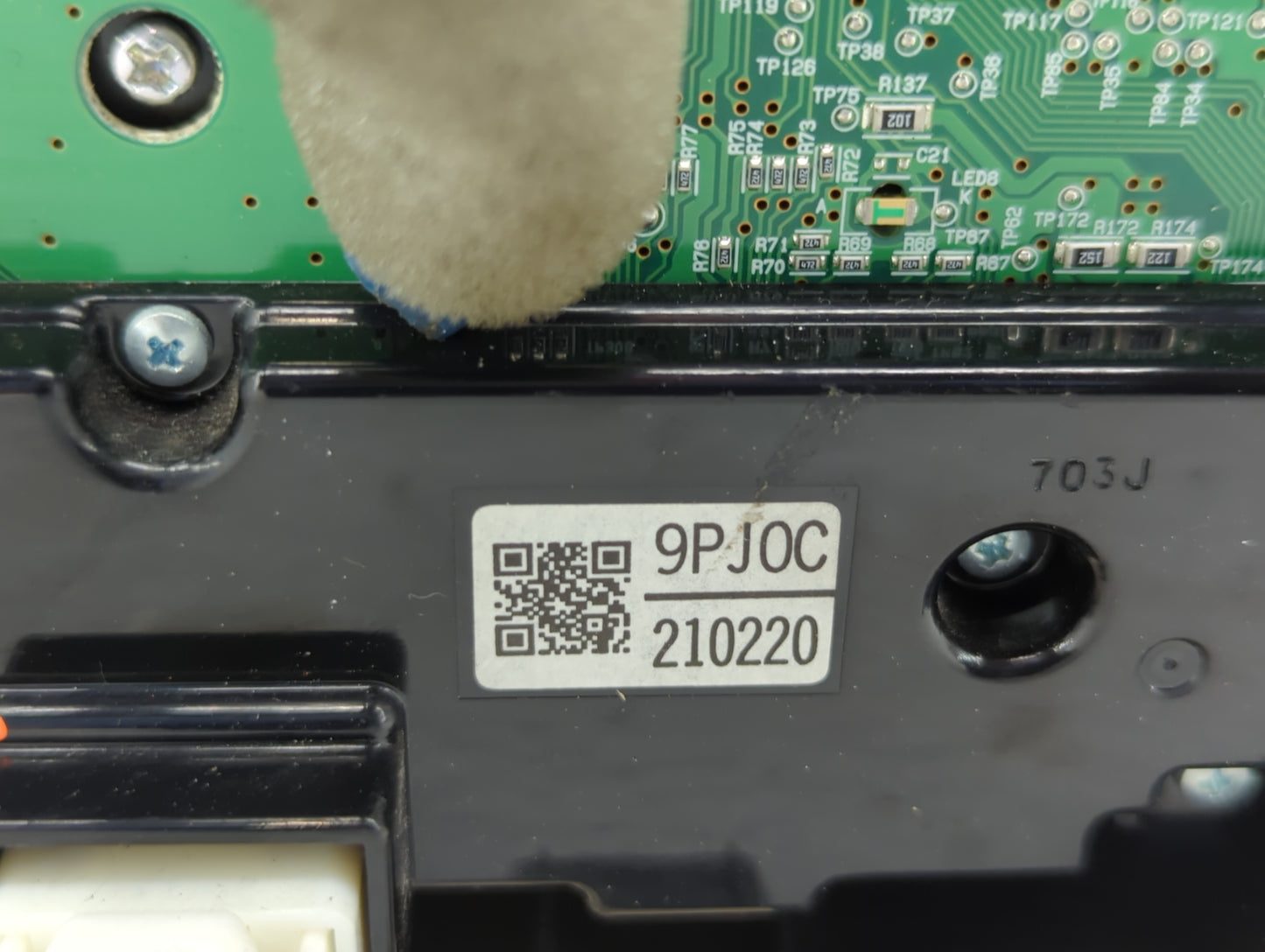 2005-2006 Nissan Altima Radio Control Panel - Oemusedautoparts1.com