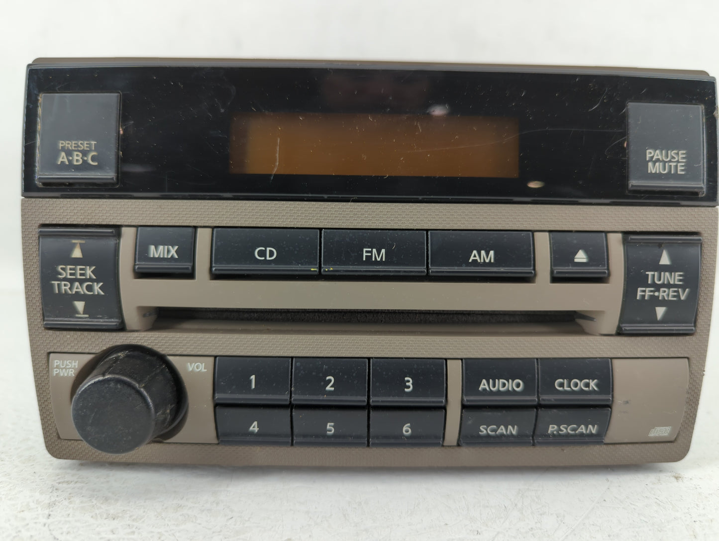 2005-2006 Nissan Altima Radio AM FM Cd Player Receiver Replacement P/N:28185 ZB00C Fits Fits 2005 2006 OEM Used Auto Parts -