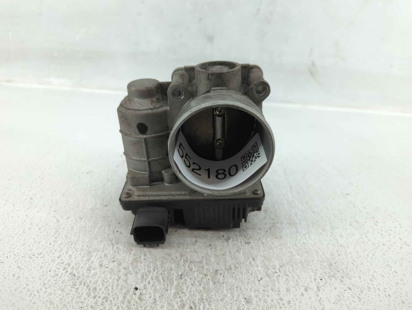 2002-2006 Nissan Altima Throttle Body P/N:RME60-06 Fits Fits 2002 2003 2004 2005 2006 OEM Used Auto Parts - Oemusedautoparts