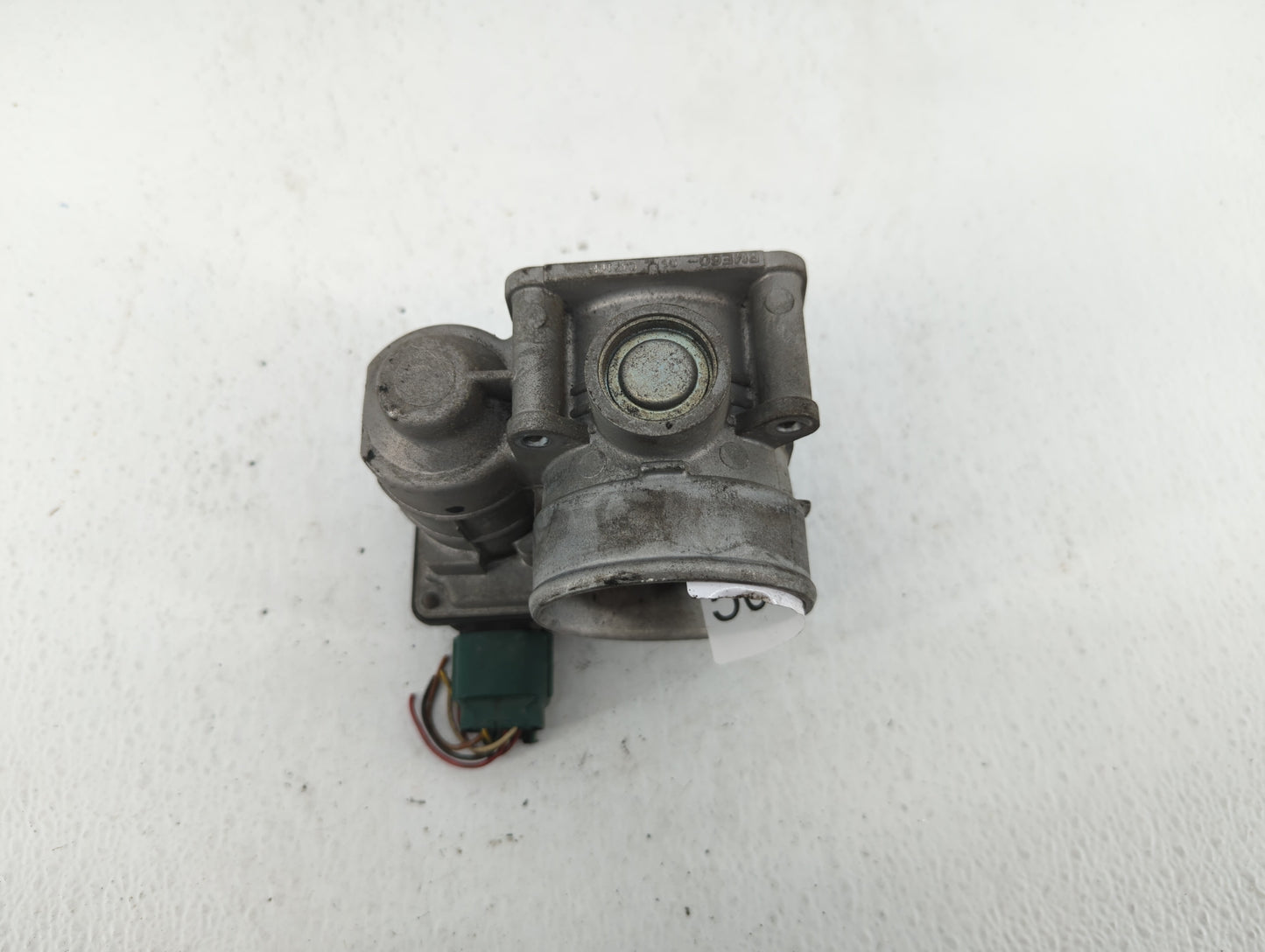 2002-2006 Nissan Altima Throttle Body Fits Fits 2002 2003 2004 2005 2006 OEM Used Auto Parts - Oemusedautoparts1.com