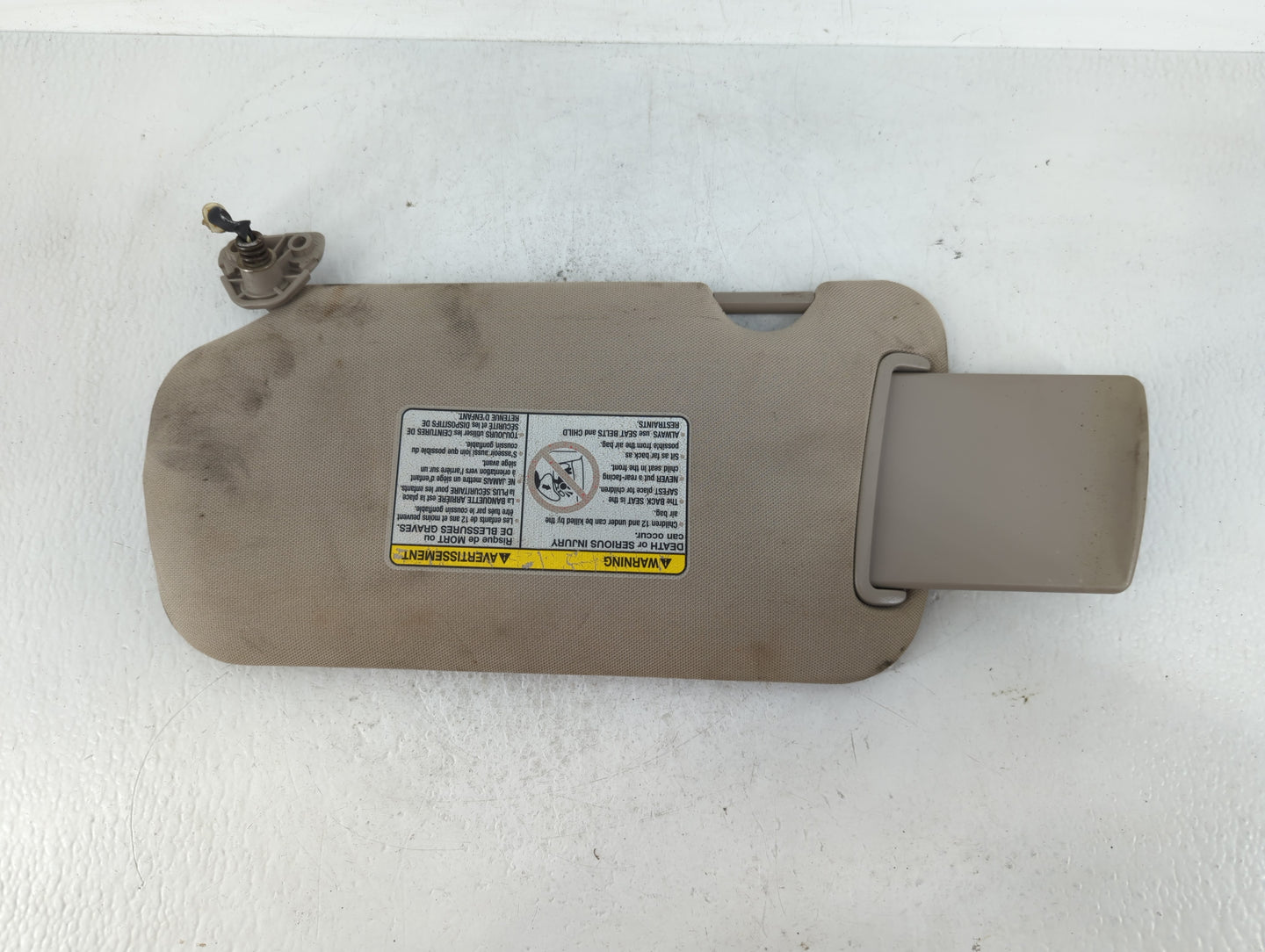 2005-2006 Nissan Altima Sun Visor Shade Replacement Passenger Right Mirror Fits Fits 2005 2006 OEM Used Auto Parts - Oemused