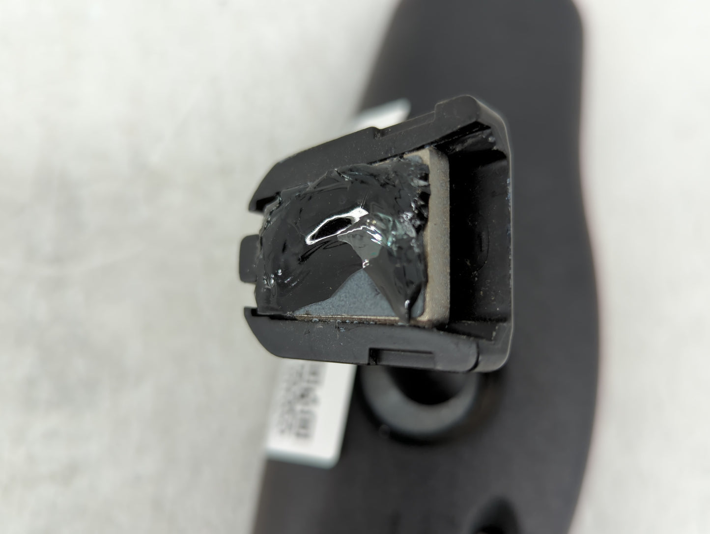 2005 Nissan Altima Interior Rear View Mirror Replacement OEM P/N:E11015306 Fits OEM Used Auto Parts - Oemusedautoparts1.com