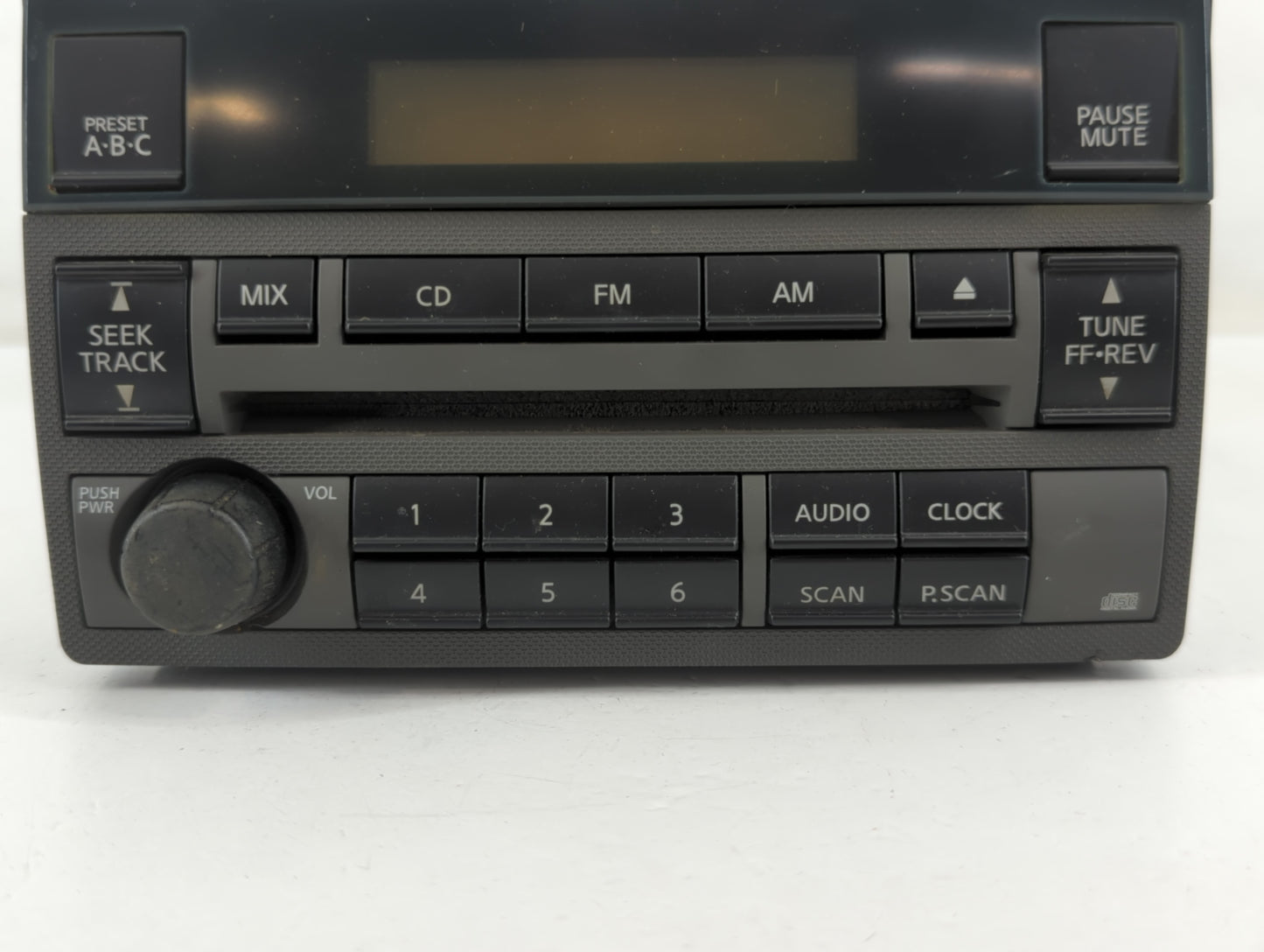 2005-2006 Nissan Altima Am Fm Cd Player Radio Receiver - Oemusedautoparts1.com