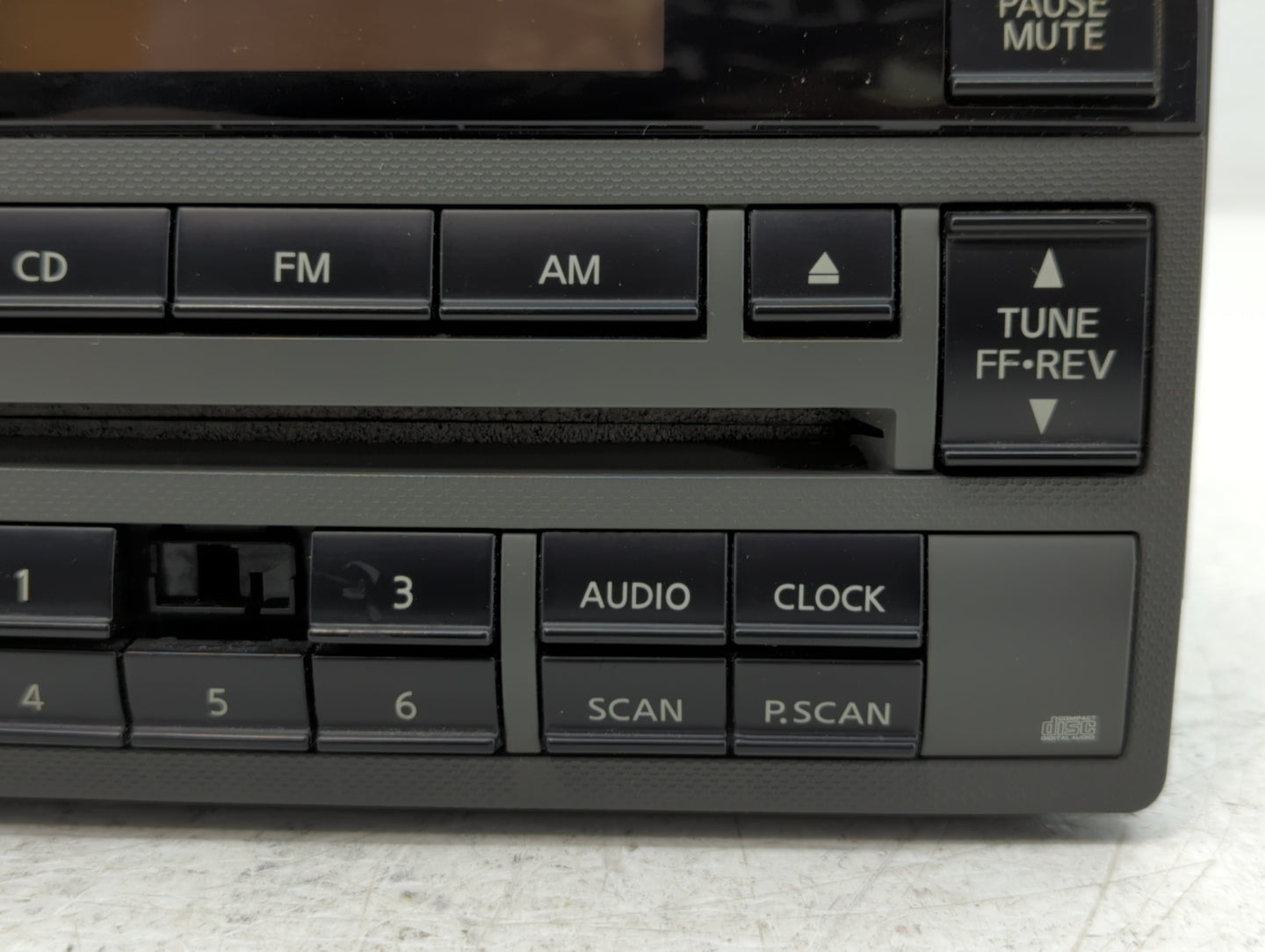 2005-2006 Nissan Altima Radio AM FM Cd Player Receiver Replacement P/N:28185 ZB00A Fits Fits 2005 2006 OEM Used Auto Parts -