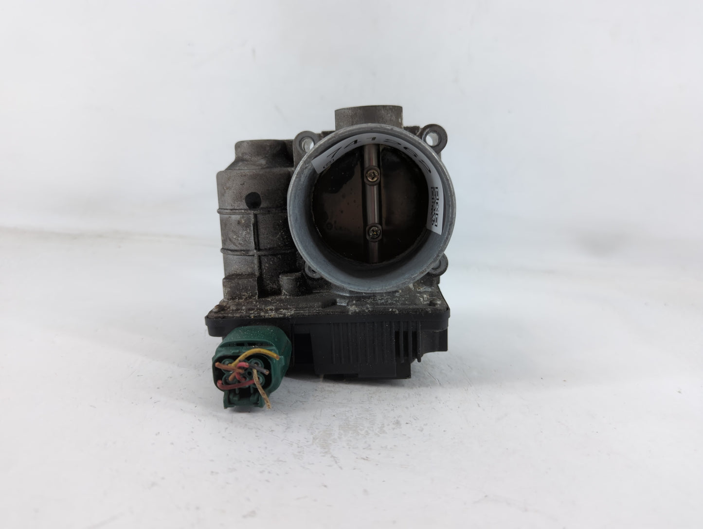 2002-2006 Nissan Altima Throttle Body P/N:SERA576-01 Fits Fits 2002 2003 2004 2005 2006 OEM Used Auto Parts - Oemusedautopar