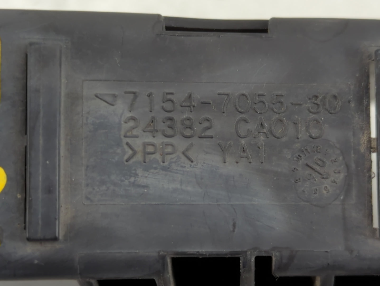 2002-2006 Nissan Altima Fusebox Fuse Box Panel Relay Module P/N:7154-7055-20 Fits Fits 2002 2003 2004 2005 2006 OEM Used Aut