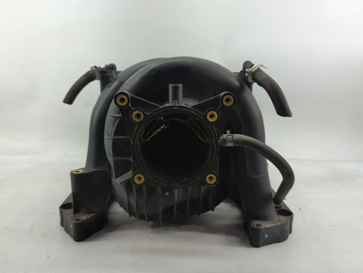2005-2006 Nissan Armada Air Intake Manifold P/N:050120009389 14001 7S000-C1 Fits Fits 2004 2005 2006 OEM Used Auto Parts - O