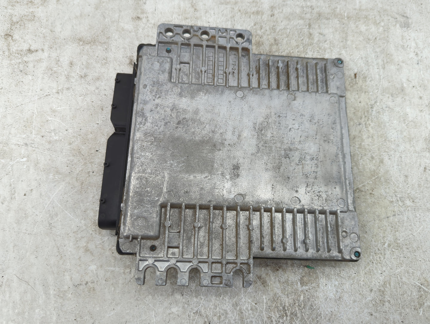 2005 Nissan Armada PCM Engine Control Computer ECU ECM PCU OEM P/N:MEC83-580 B1 Fits OEM Used Auto Parts - Oemusedautoparts1