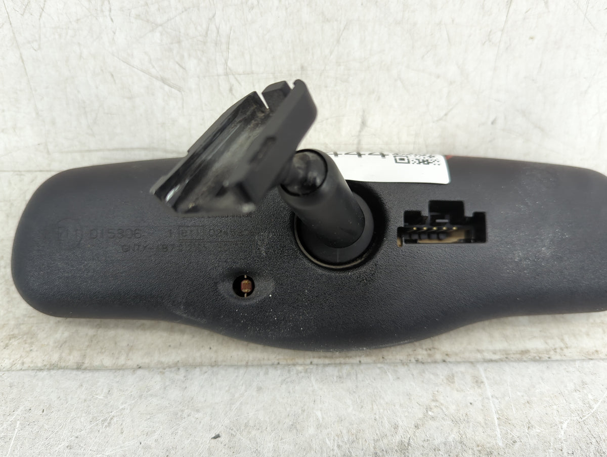 2005 Nissan Armada Interior Rear View Mirror Replacement OEM P/N:E11015306 GNTX-187 Fits OEM Used Auto Parts - Oemusedautopa
