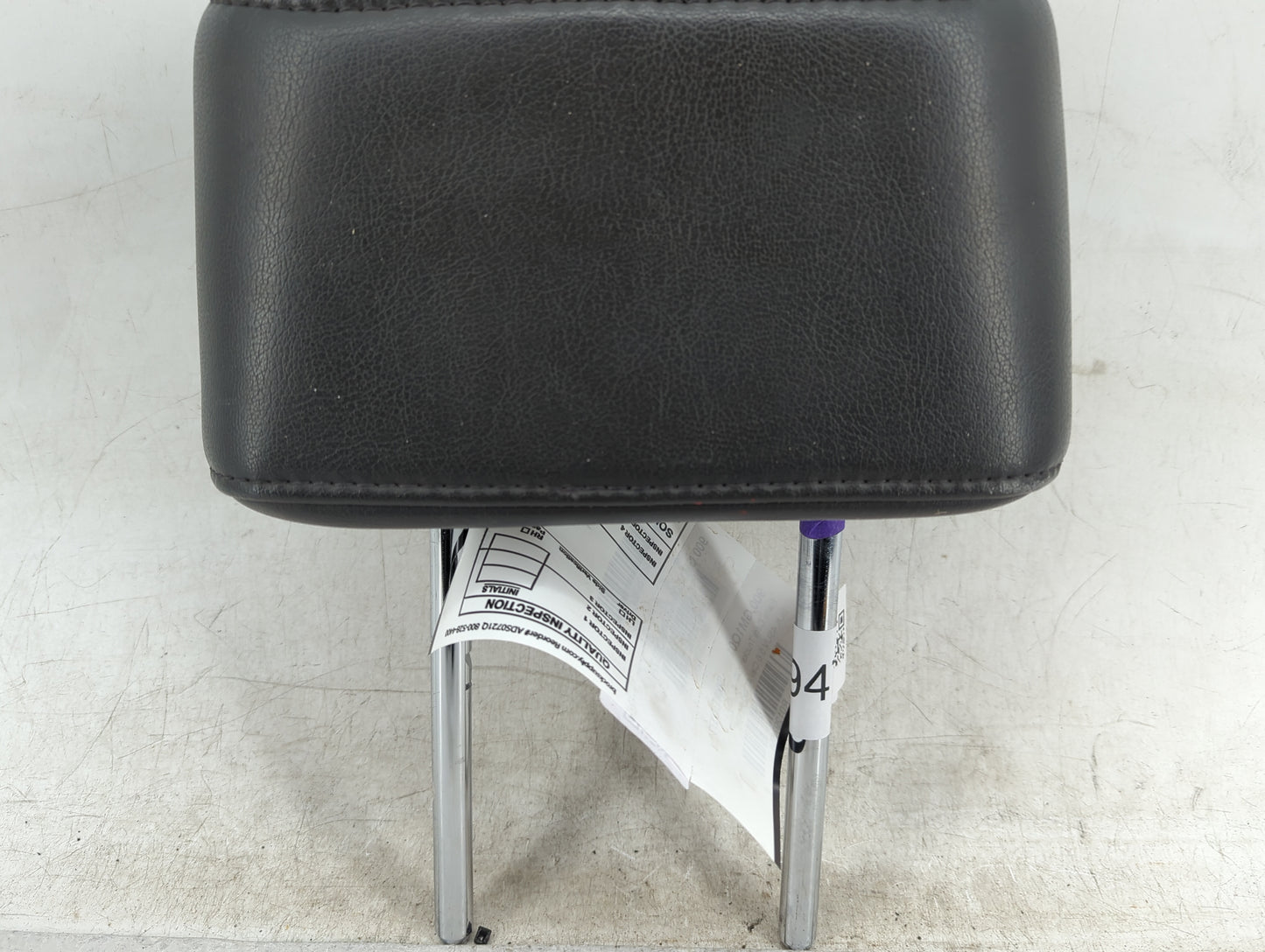 2005-2007 Nissan Armada Headrest Head Rest Front Driver Passenger Seat Fits Fits 2005 2006 2007 OEM Used Auto Parts - Oemuse