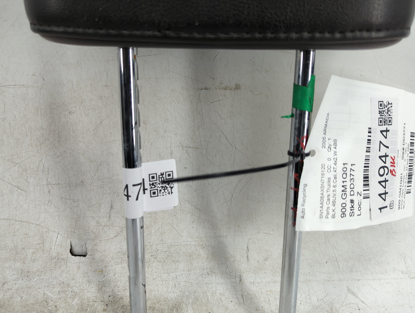 2005-2007 Nissan Armada Headrest Head Rest Rear Seat Fits Fits 2005 2006 2007 OEM Used Auto Parts - Oemusedautoparts1.com