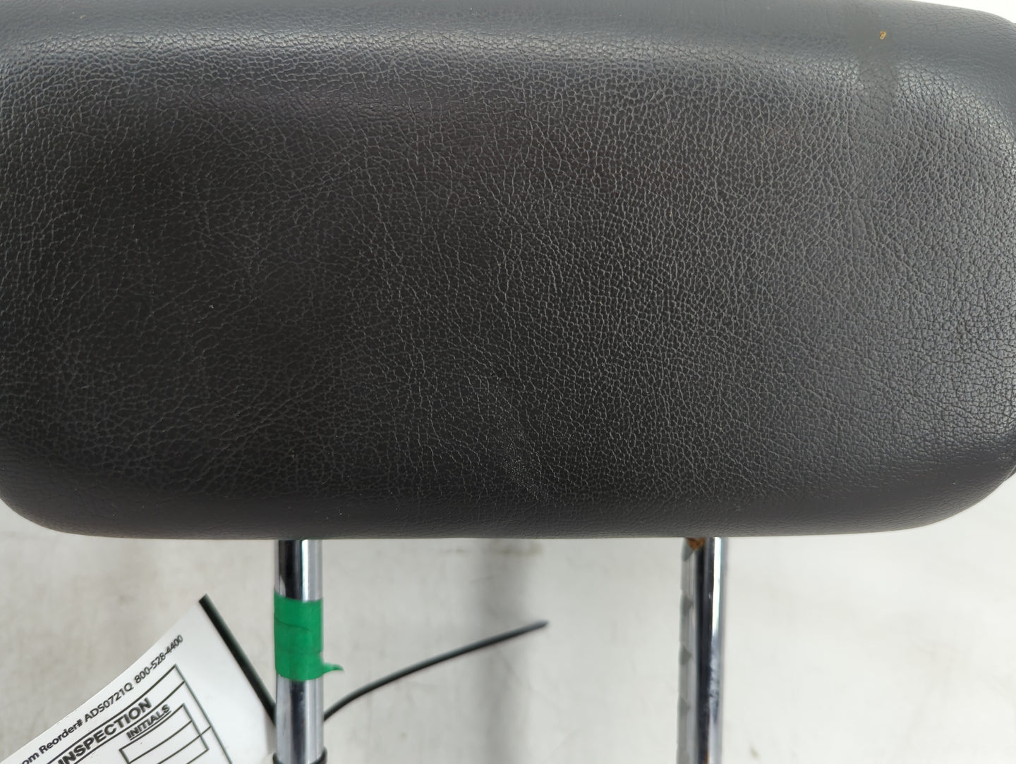 2005-2007 Nissan Armada Headrest Head Rest Rear Seat Fits Fits 2005 2006 2007 OEM Used Auto Parts - Oemusedautoparts1.com