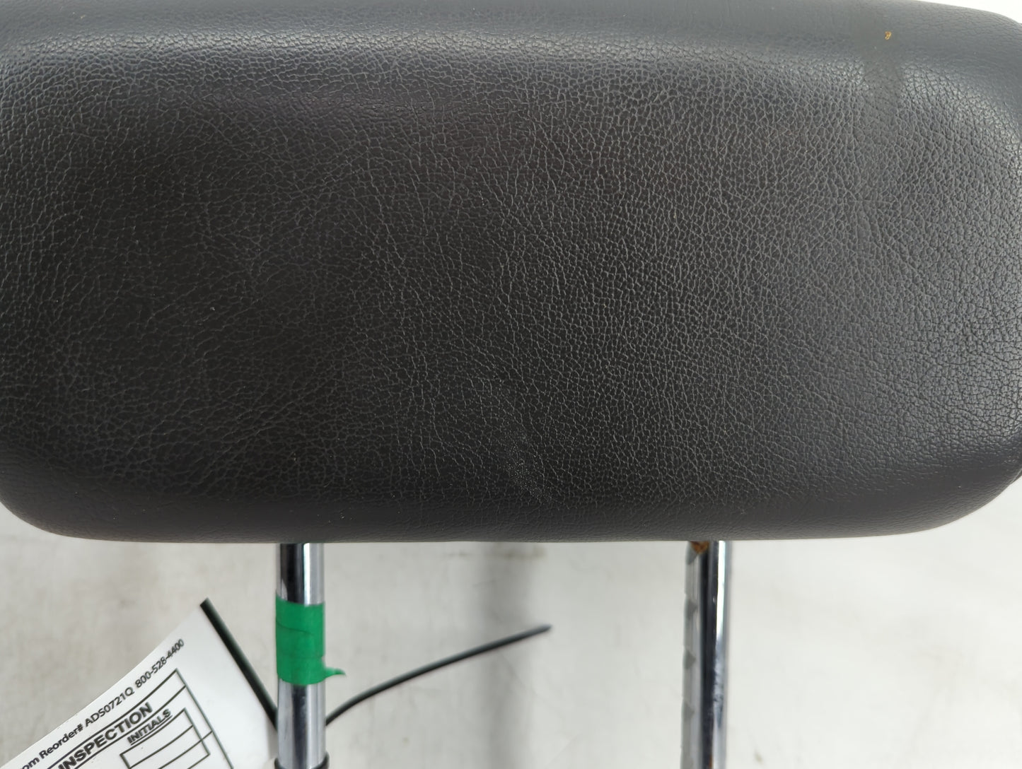 2005-2007 Nissan Armada Headrest Head Rest Rear Seat Fits Fits 2005 2006 2007 OEM Used Auto Parts - Oemusedautoparts1.com