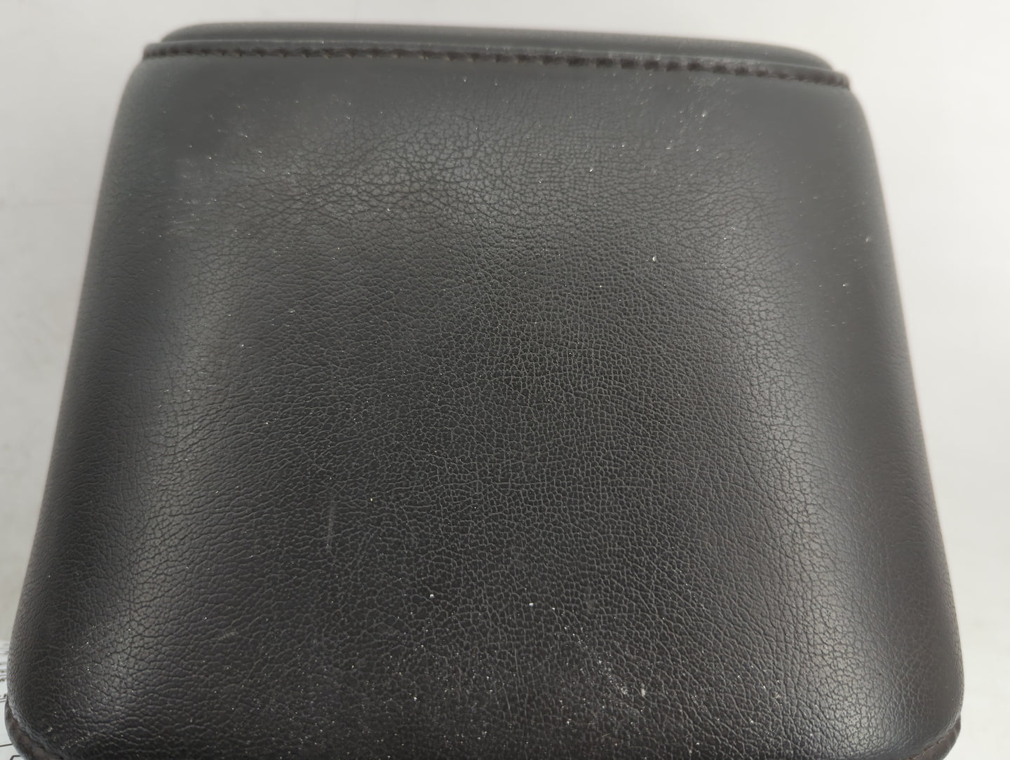 2005 Nissan Armada Headrest Head Rest Front Driver Passenger Seat Fits OEM Used Auto Parts - Oemusedautoparts1.com