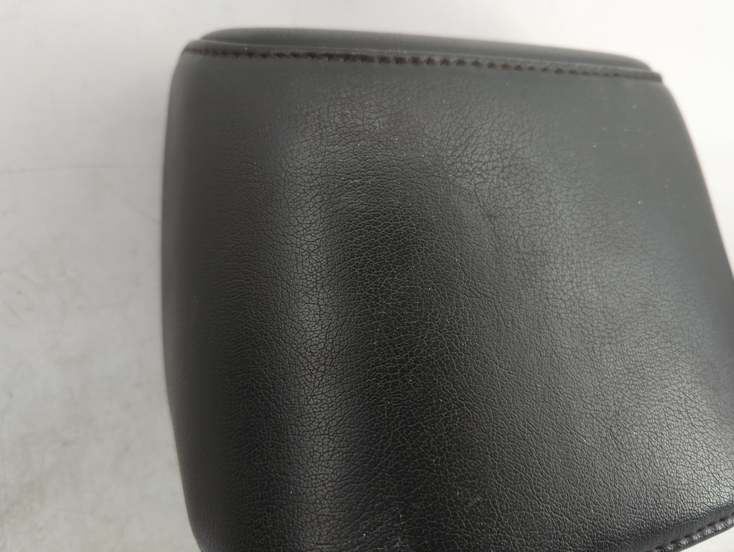 2005 Nissan Armada Headrest Head Rest Front Driver Passenger Seat Fits OEM Used Auto Parts - Oemusedautoparts1.com