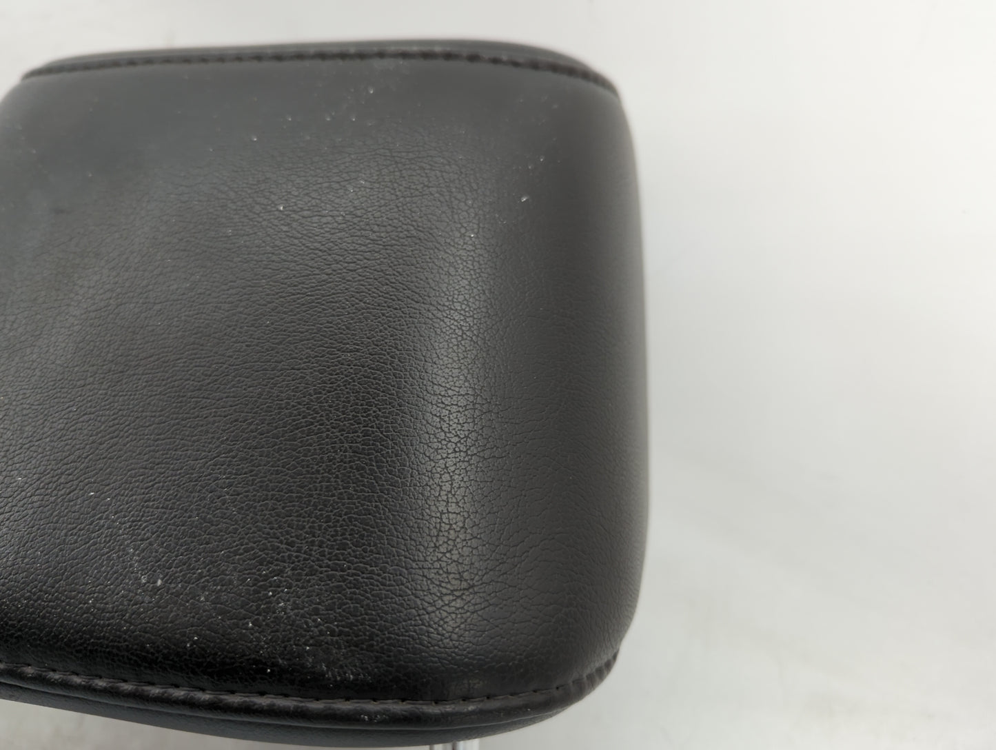 2005 Nissan Armada Headrest Head Rest Front Driver Passenger Seat Fits OEM Used Auto Parts - Oemusedautoparts1.com